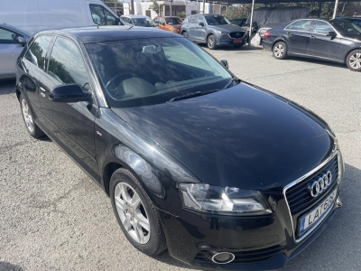 AUDI A3 LAT BLACK  2012