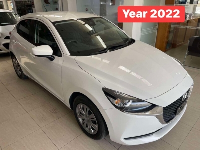 MAZDA 2  2022  WHITE