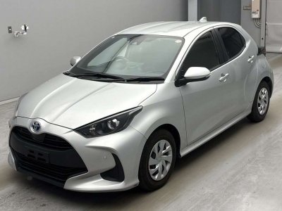 TOYOTA YARIS HYBRID 2022 SILVER 2089920