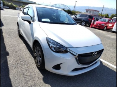 MAZDA DEMIO  2019  WHITE